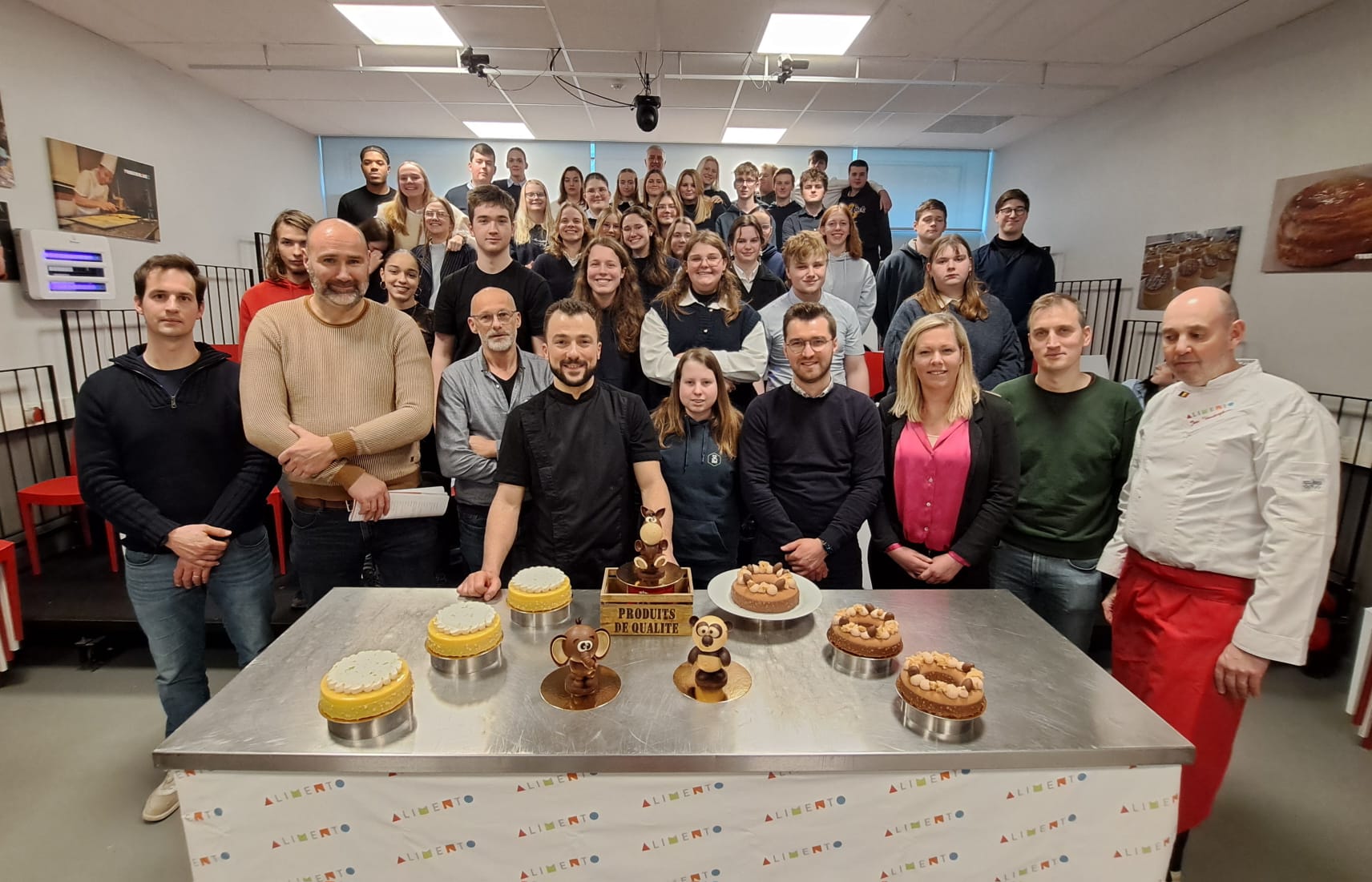 Chocolade sierstukken en paasgebak 2025 - 1